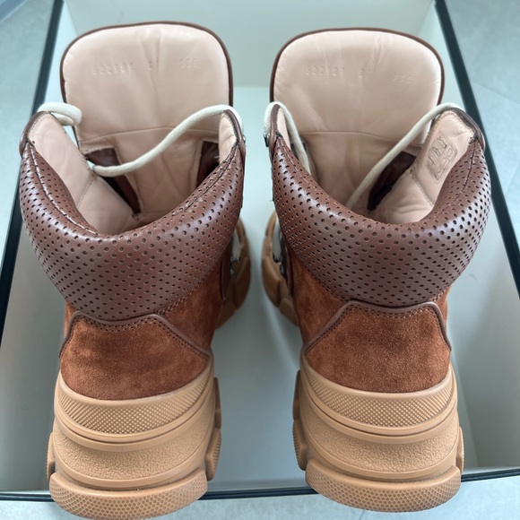 Rare Gucci boots 37 Europe woman - Picture 3 of 4